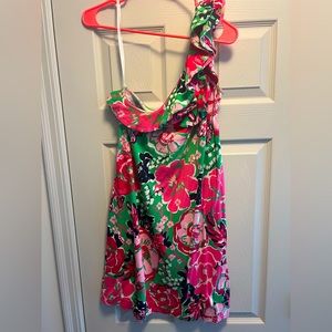 Floral print, one shoulder Lilly dress size Medium